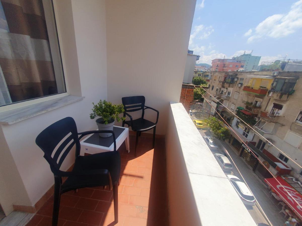 Apartment In The Heart Of Tirana , Bllok 外观 照片